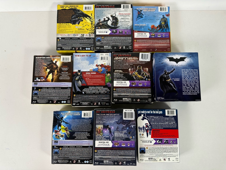 Batman Blu-Ray DVD Combo Lot Including Many Action Figures [Photo 25]