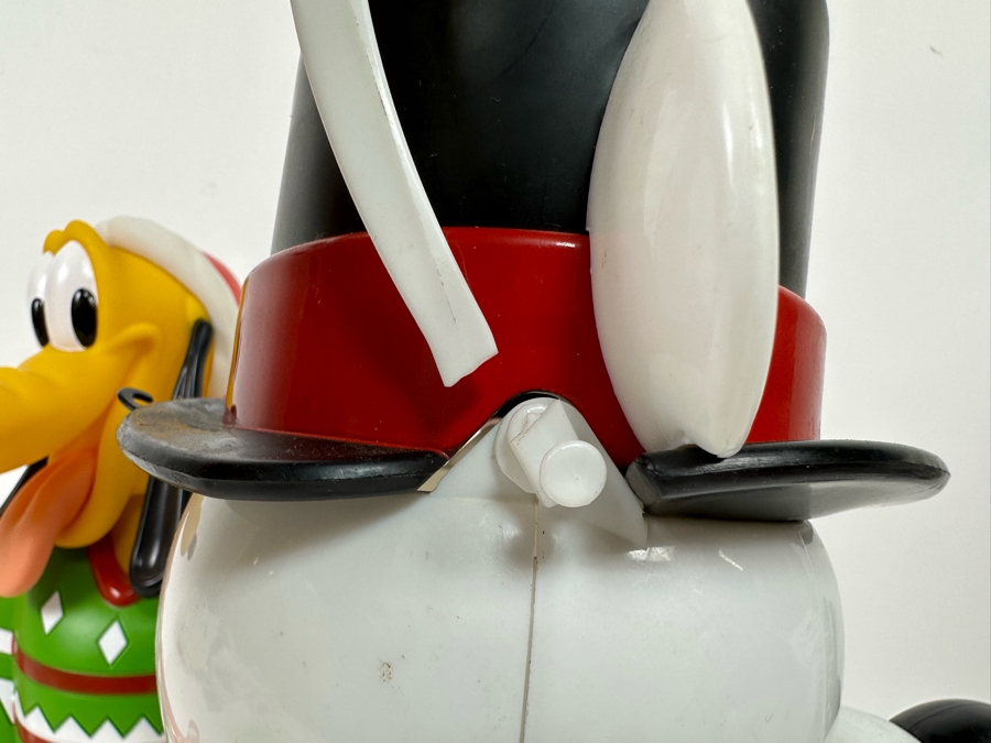 Pluto Holiday and Winter Fun Popcorn Bucket and Mickey Mouse Snowman Popcorn Bucket (Handle Broken) 12H [Photo 13]