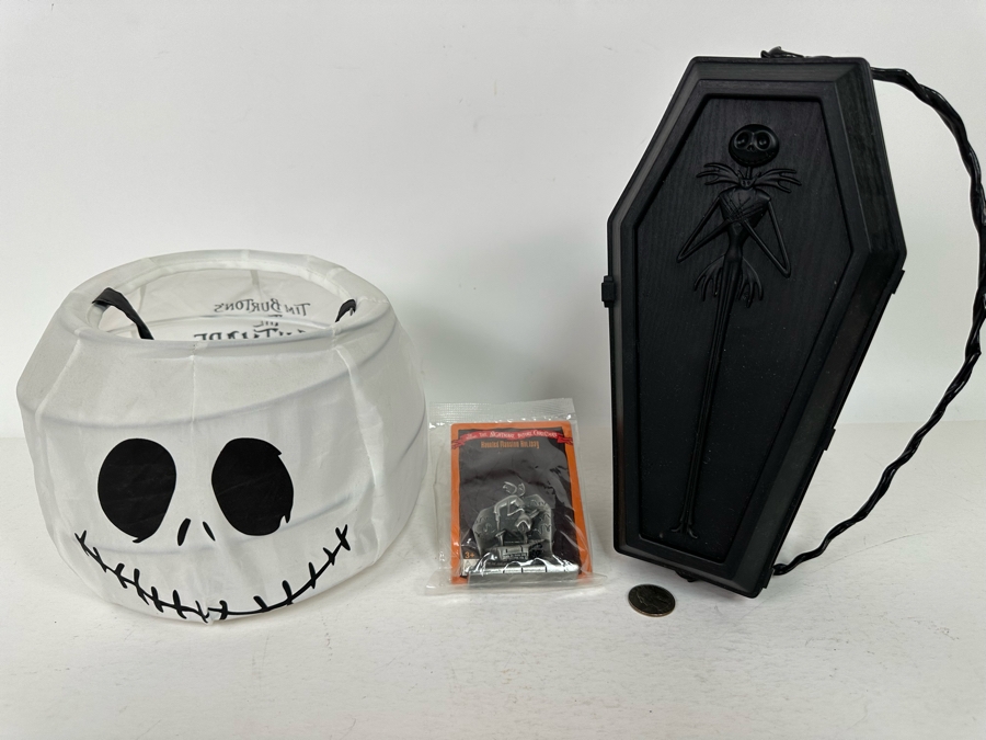 The Nightmare Before Christmas Vintage Trick or Treat Collapsible Pail, Jack Skellington Coffin Popcorn Bucket and Haunted Mansion Holiday Figurine 6H/4.5H [Photo 3]