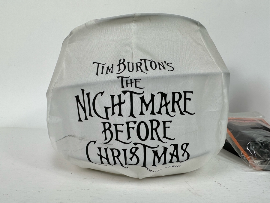 The Nightmare Before Christmas Vintage Trick or Treat Collapsible Pail, Jack Skellington Coffin Popcorn Bucket and Haunted Mansion Holiday Figurine 6H/4.5H [Photo 5]