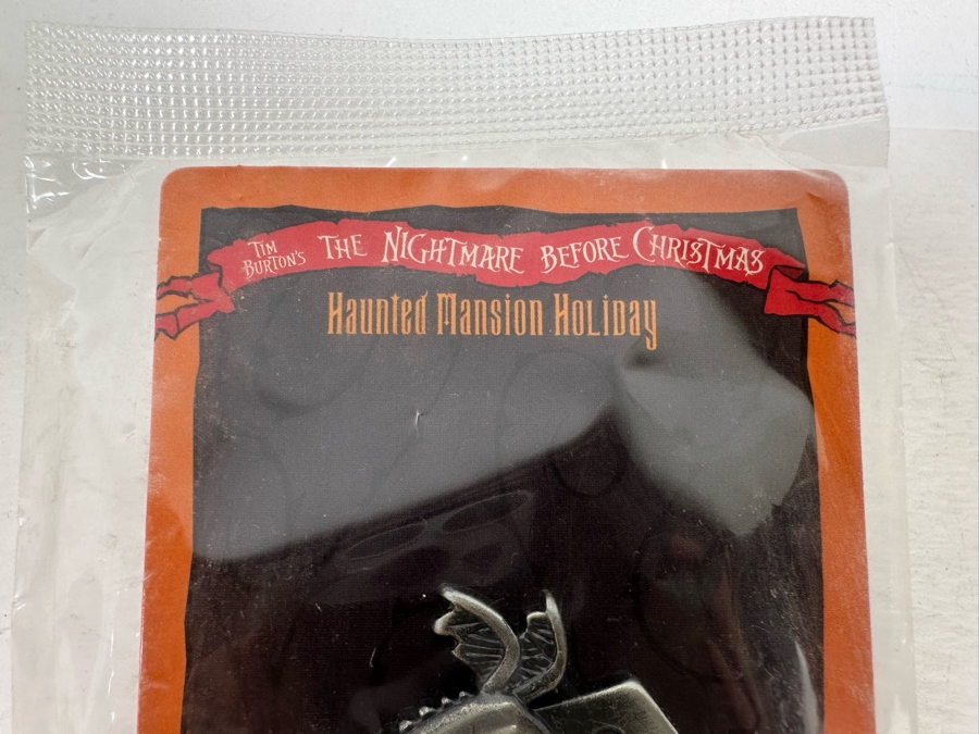 The Nightmare Before Christmas Vintage Trick or Treat Collapsible Pail, Jack Skellington Coffin Popcorn Bucket and Haunted Mansion Holiday Figurine 6H/4.5H [Photo 8]