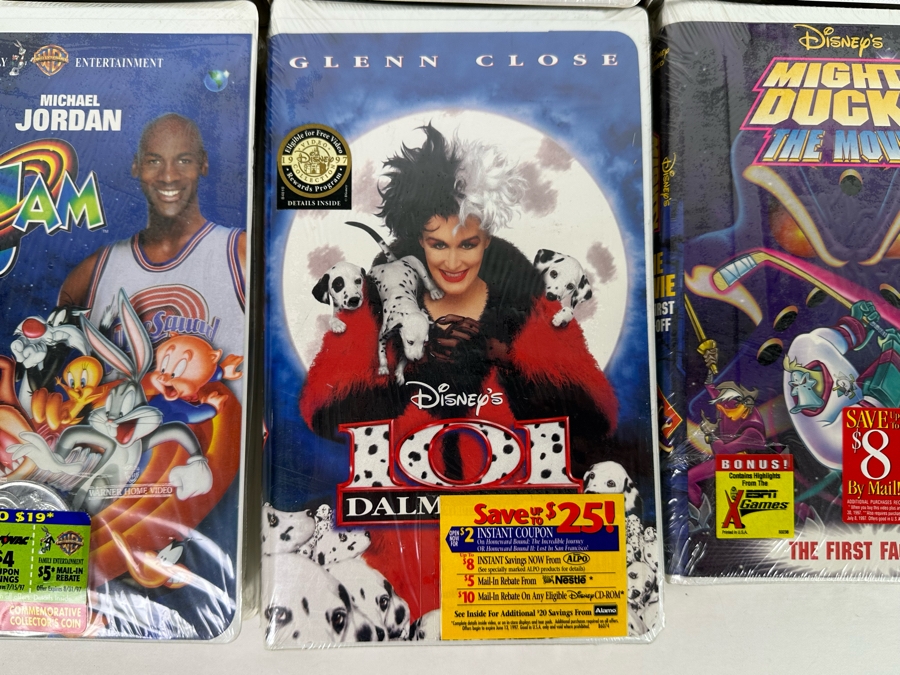 Disney VHS Lot *All Sealed* Includes: Tarzan, Aladdin, Beauty and the Beast: The Enchanted Christmas, Space Jam, Mighty Ducks, 101 Dalmatians, The Jungle Book and More [Photo 6]