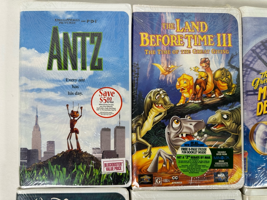 Disney VHS Lot *All Sealed* Includes: Antz, The Hunchback of Notre Dame, Babe, The Fox and the Hound, Fantasia, Snow White, Toy Story 2 and More [Photo 2]