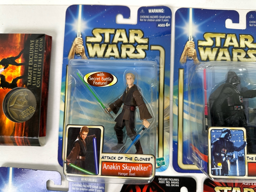 Star Wars Lot of Action Figures Includes: Anakin Skywalker, Darth Vader, R2-D2, Yoda, Dexter Jetsetter, Chewbacca, Luke Skywalker, Sam Wesell and more [Photo 8]