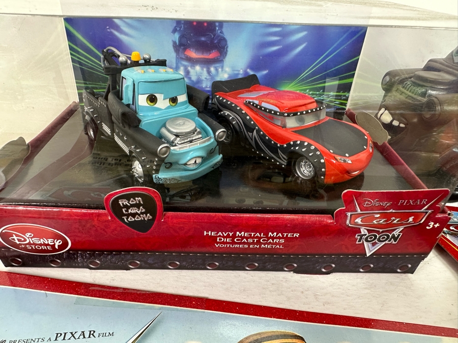 Disney Pixar 'Cars' Lot Including Rip Stick Racers, Mater, Maru, Lightning McQueen, Toon, Cannonball Mater, Reindeer Mater and Tow Mater Jay Franco Soap Dispenser [Photo 9]