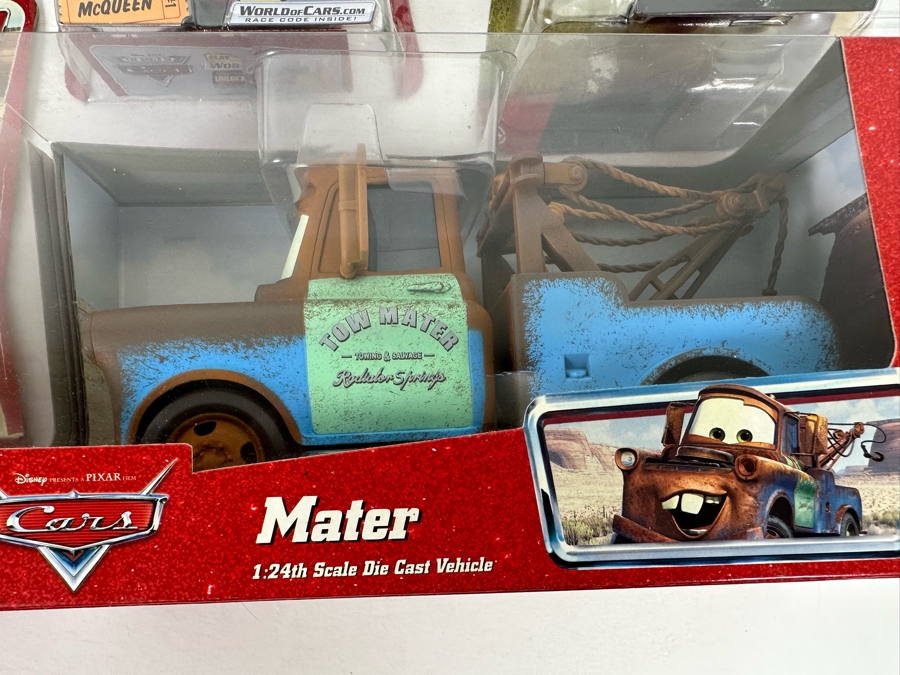 Disney Pixar 'Cars' Lot Including Rip Stick Racers, Mater, Maru, Lightning McQueen, Toon, Cannonball Mater, Reindeer Mater and Tow Mater Jay Franco Soap Dispenser [Photo 7]