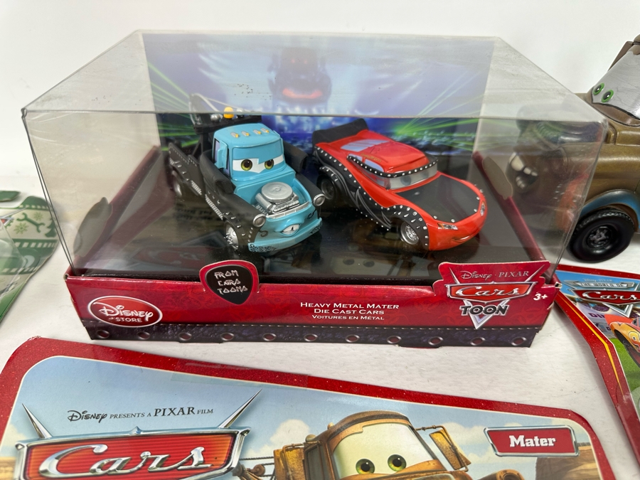 Disney Pixar 'Cars' Lot Including Rip Stick Racers, Mater, Maru, Lightning McQueen, Toon, Cannonball Mater, Reindeer Mater and Tow Mater Jay Franco Soap Dispenser [Photo 8]