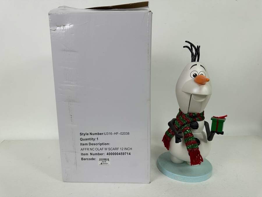 Disney Parks Holiday 'Olaf' Nutcracker 14H [Photo 11]