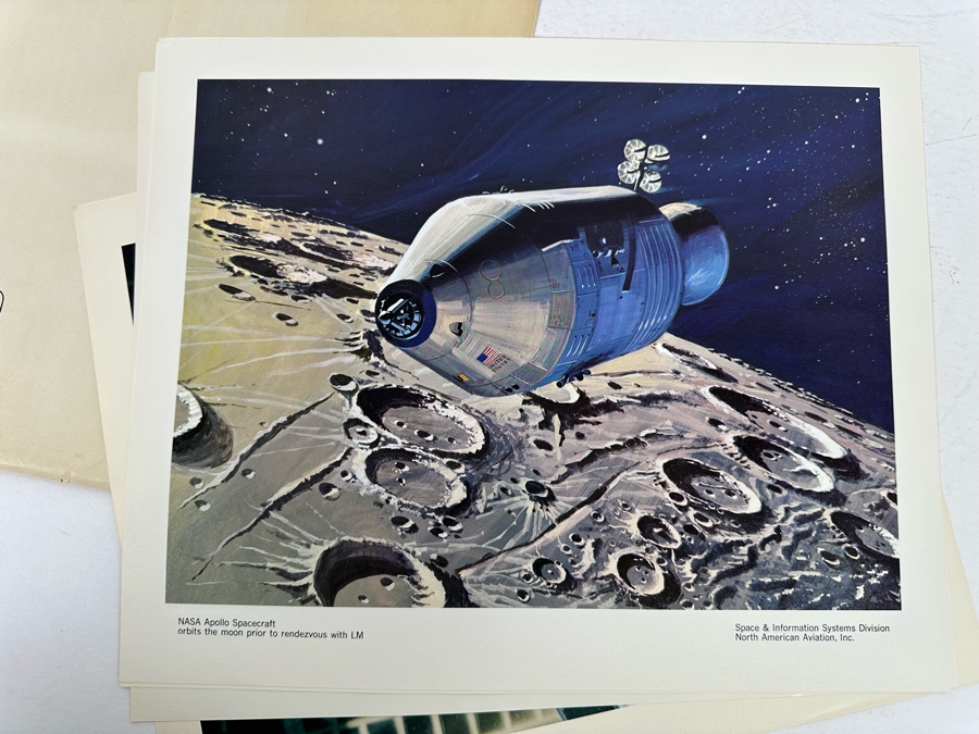 Lot of North American Aviation Photographic Prints Including Aircraft and Rocket Launches  [Photo 22]