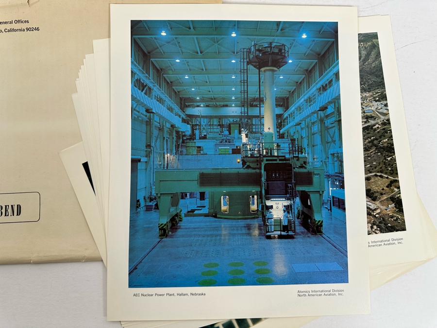 Lot of North American Aviation Photographic Prints Including Aircraft and Rocket Launches  [Photo 15]