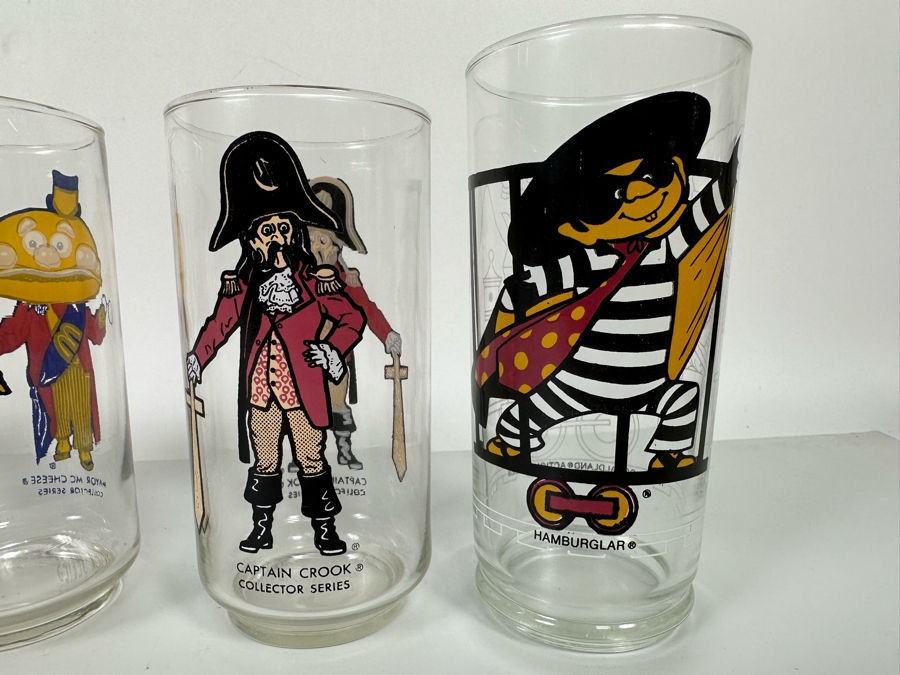 Lot of 7 McDonald Action and Collector Series Drinking Glasses including Hamburglar,  Big Mac, Mayor McChesse and Captain Crook [Photo 4]