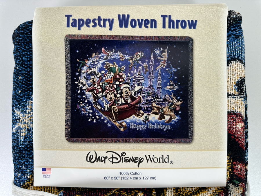 Walt Disney World Happy Holidays Mickey Tapestry Woven Throw