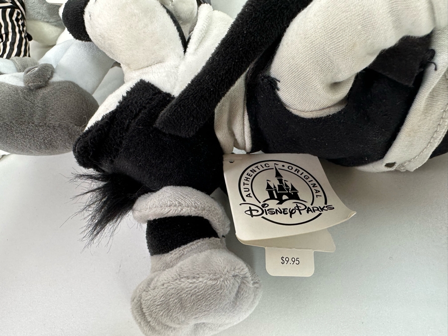 Disney Parks Diamond Celebration Monochrome Plush Toys Including Mickey, Pinocchio, Goofy and Donald Duck  [Photo 9]