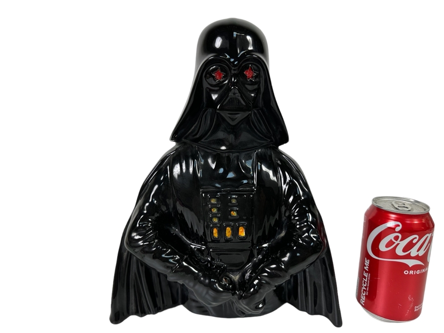 Vintage 1979 Star Wars Darth Vader Lamp  (Missing Light Saber) 9W x 4D x 11.5H