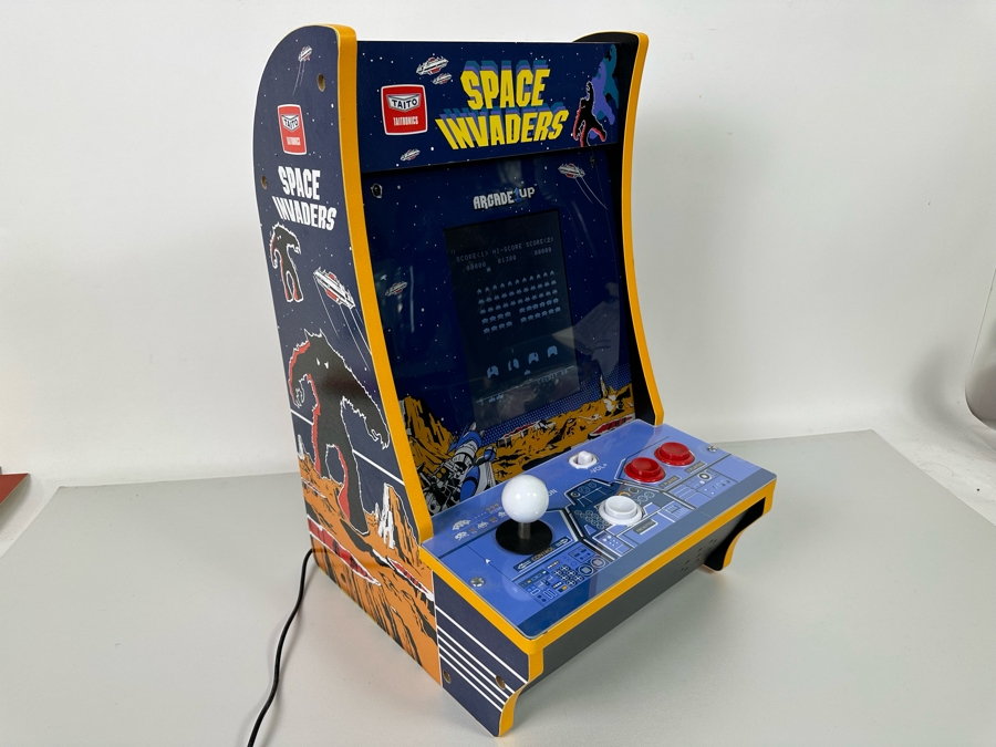 Space Invaders Arcade 1Up Countercade Video Game [Photo 5]