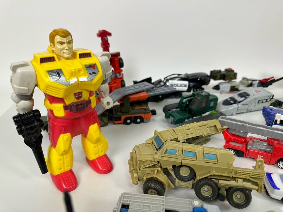 Collection Of Vintage Transformers Toys - See Photos [Photo 4]