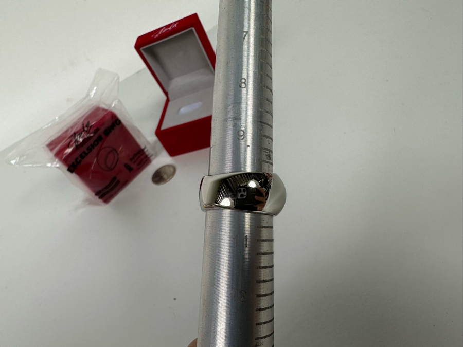 The Stan Lee Collection Excelsior Ring Size 10 [Photo 8]