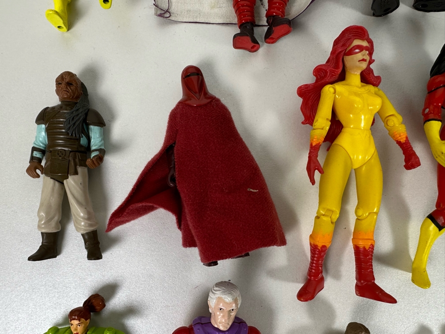 Collection Of Vintage Action Figures X-Men, Star Wars, Marvel, Pokemon - See Photos [Photo 12]