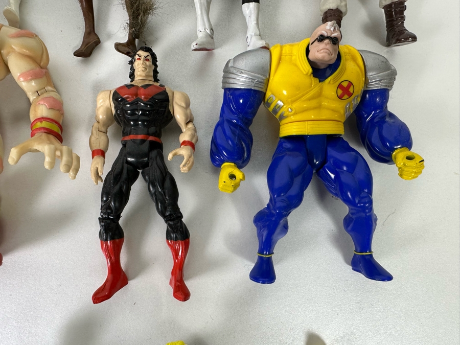 Collection Of Vintage Action Figures X-Men, Star Wars, Marvel, Pokemon - See Photos [Photo 7]