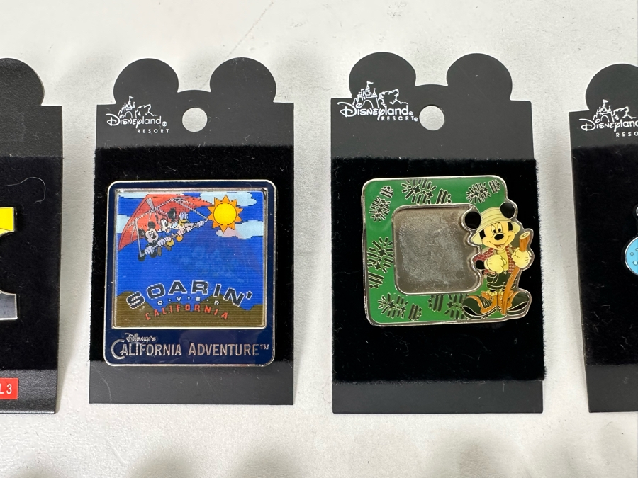 Fifteen Vintage Disney Trading Pins New On Cards [Photo 6]