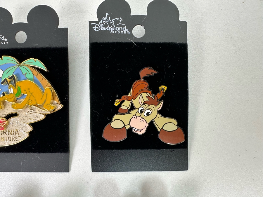 Twenty Vintage Disney Trading Pins New On Cards [Photo 7]