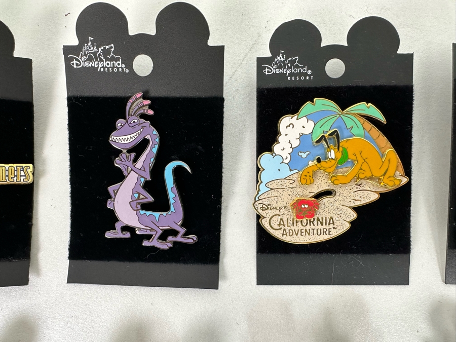 Twenty Vintage Disney Trading Pins New On Cards [Photo 6]