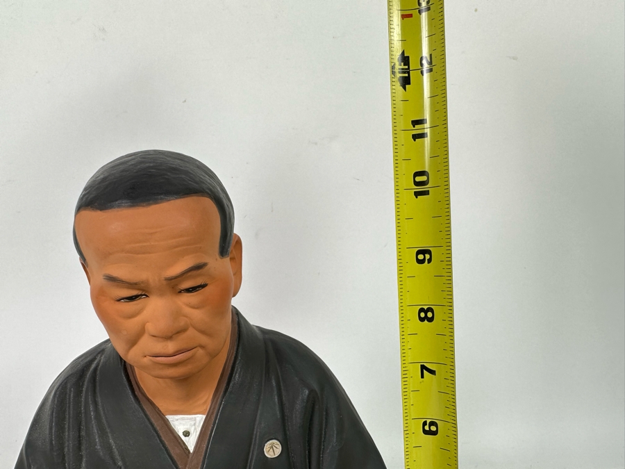 Vintage Japanese Hakata Urasaki Hand Painted Ceramic Doll Figurine Seated Man 8W X 12.5H [Photo 13]