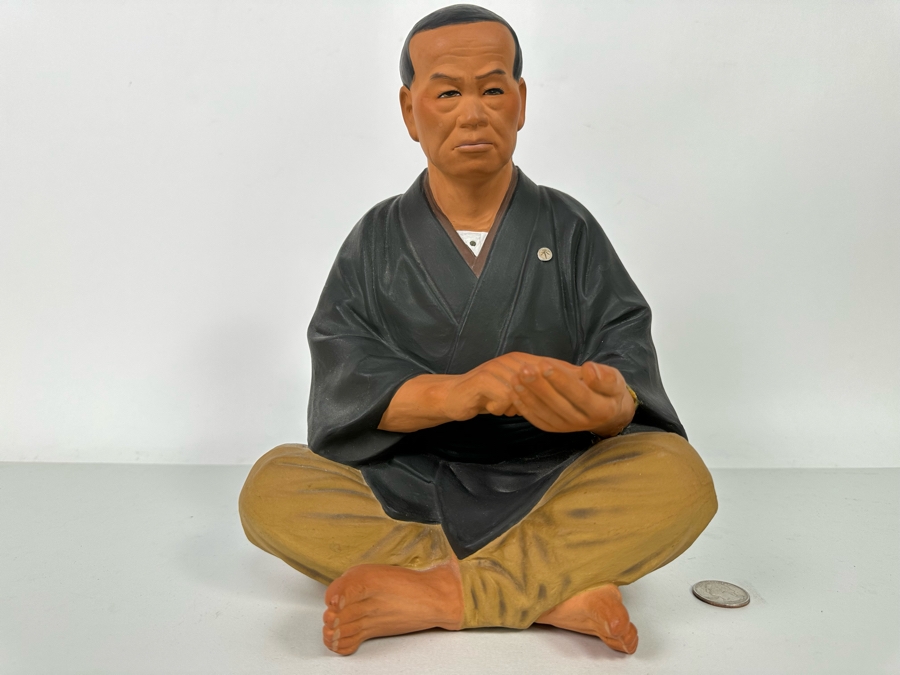 Vintage Japanese Hakata Urasaki Hand Painted Ceramic Doll Figurine Seated Man 8W X 12.5H [Photo 4]