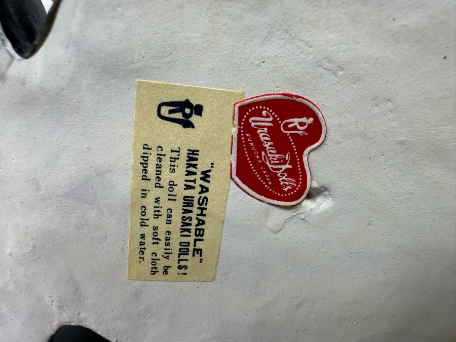 Vintage Japanese Hakata Urasaki Hand Painted Ceramic Doll Figurine Woman Shaving Man 9W X 9H [Photo 14]