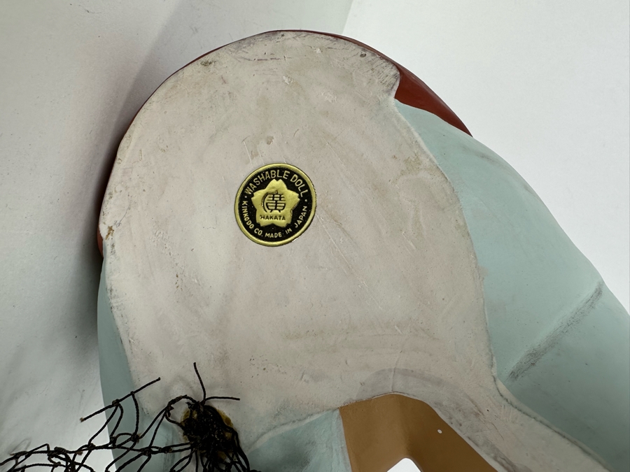 Vintage Japanese Hakata Urasaki Hand Painted Ceramic Doll Figurine Man With Fishing Net 6W X 8.5H [Photo 10]