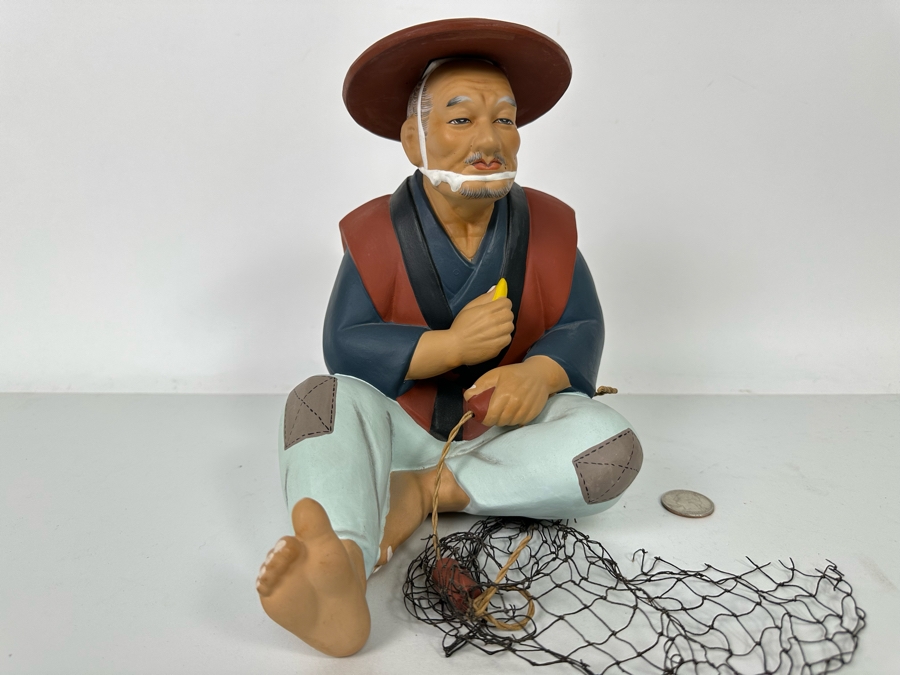 Vintage Japanese Hakata Urasaki Hand Painted Ceramic Doll Figurine Man With Fishing Net 6W X 8.5H [Photo 3]