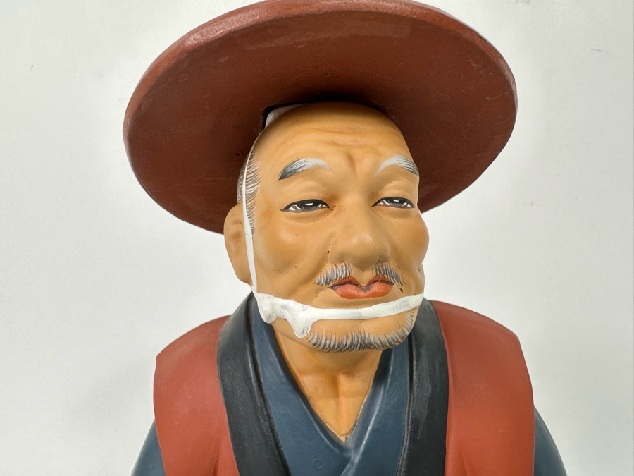 Vintage Japanese Hakata Urasaki Hand Painted Ceramic Doll Figurine Man With Fishing Net 6W X 8.5H [Photo 4]