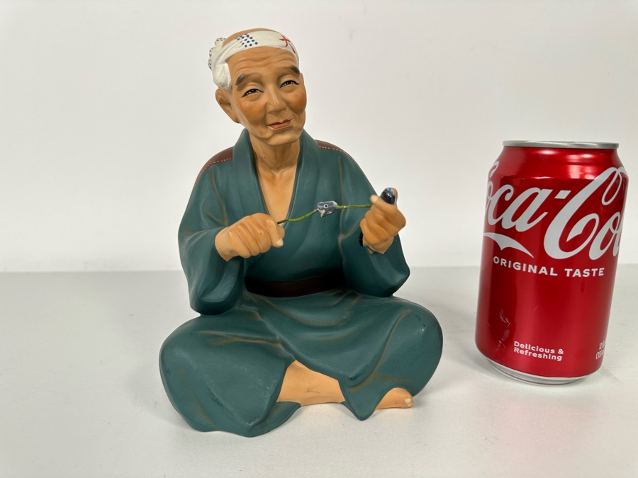 Vintage Japanese Hakata Urasaki Hand Painted Ceramic Doll Figurine Seated Man 5W X 7H [Photo 15]