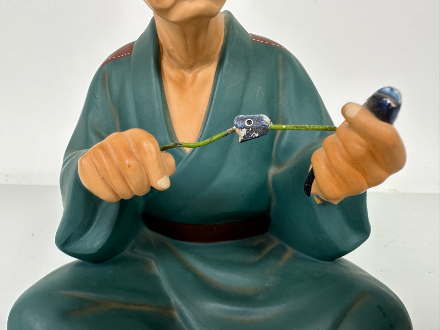 Vintage Japanese Hakata Urasaki Hand Painted Ceramic Doll Figurine Seated Man 5W X 7H [Photo 4]
