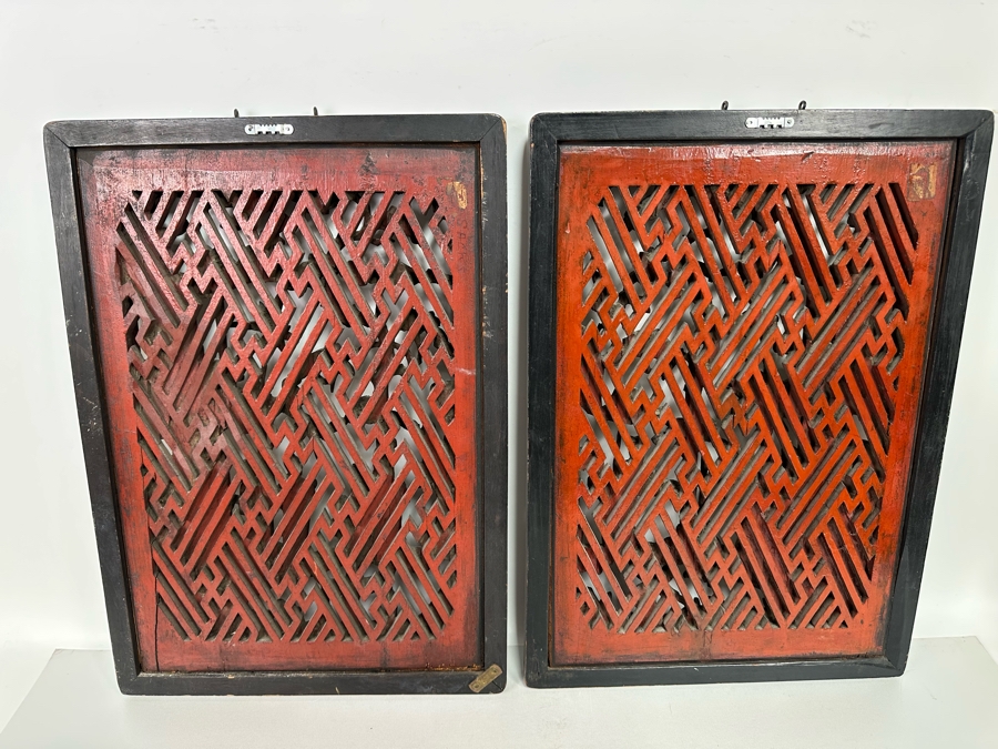 Pair of Vintage Chinese Relief Carved Gilt Wooden Panels 15.5W x 22H [Photo 13]