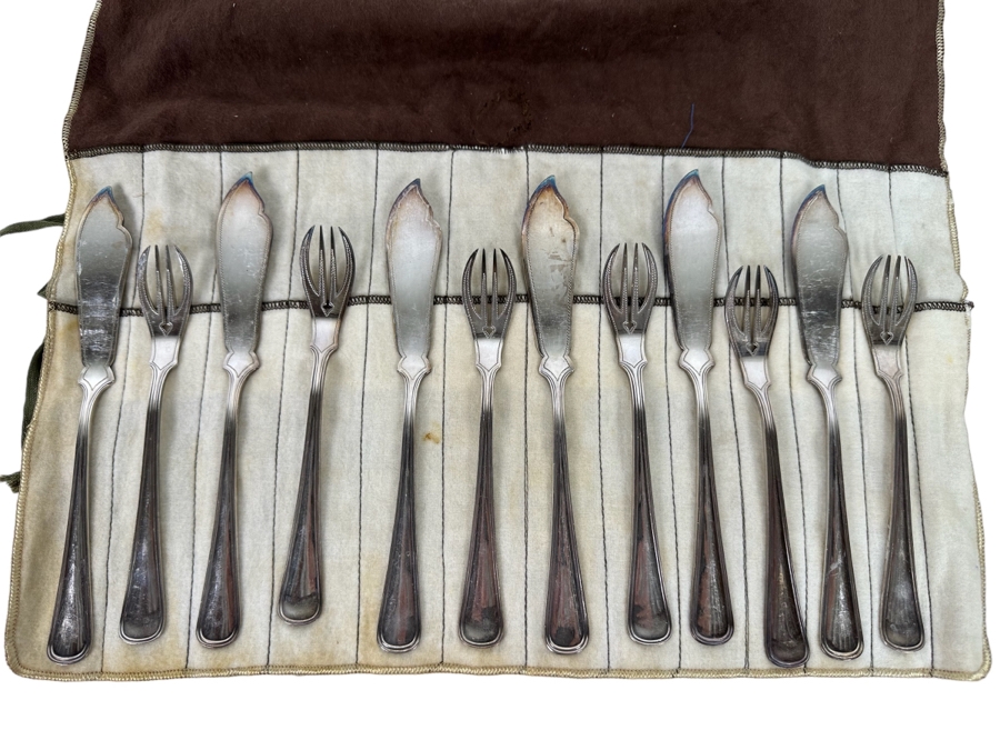 Vintage Set of 6 Silverplate Fish Knives and Forks