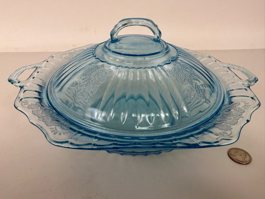 Blue Hocking Glass Mayfair Covered Vegetable Bowl with Lid 12W x 5H [Photo 4]