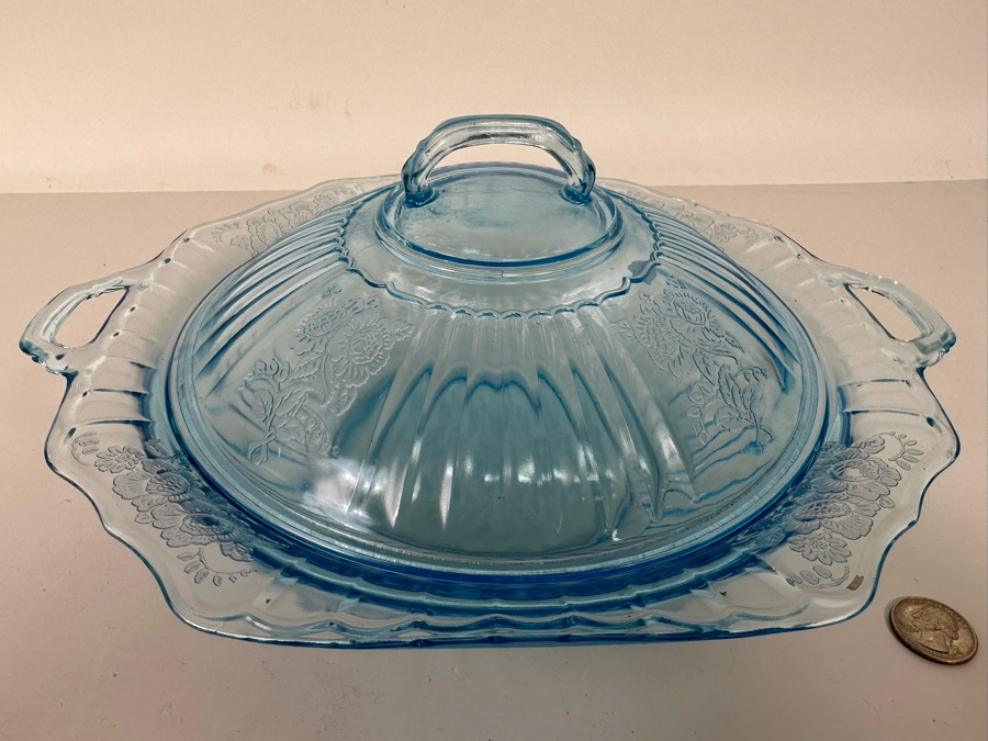Blue Hocking Glass Mayfair Covered Vegetable Bowl with Lid 12W x 5H [Photo 3]