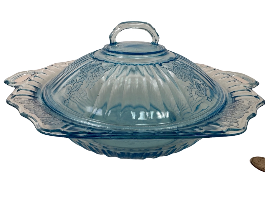 Blue Hocking Glass Mayfair Covered Vegetable Bowl with Lid 12W x 5H [Photo 1]