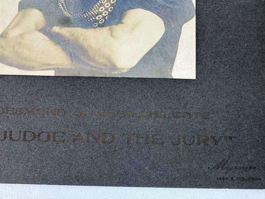 A Pictorial History of Westerns by Michael Parkinson and Clyde Jeavons Hardback Book Plus Actor Portrait Photograph Of William Desmond As Miles Chilcote 'The Judge And The Jury' And Red Ryder Photograph [Photo 8]