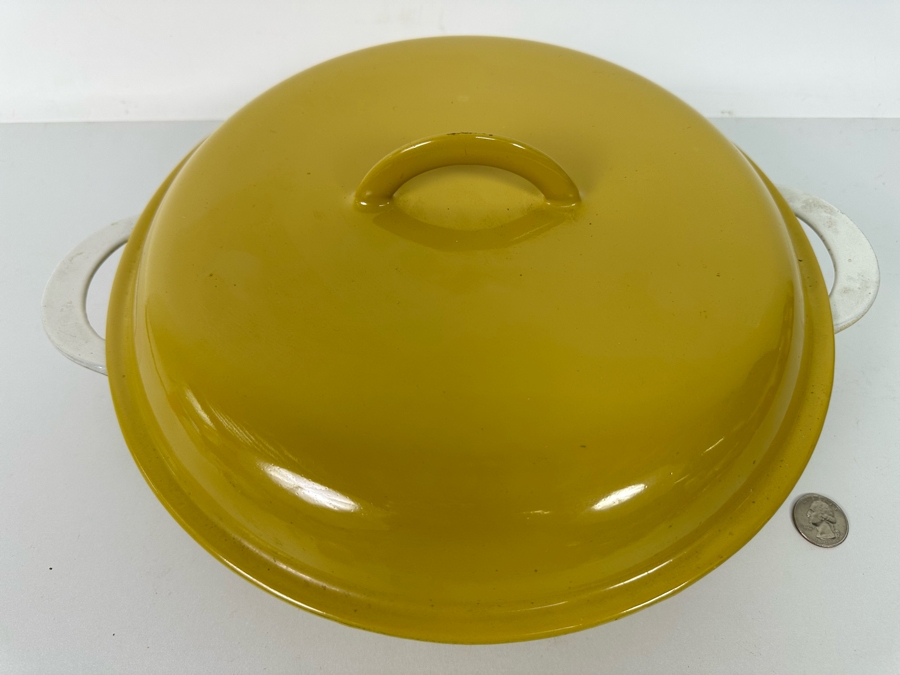 Descoware Belgium Mustard Yellow 3.5 Quart Casserole Cast Iron and Enamel Cookware 14W x 5.5H [Photo 3]