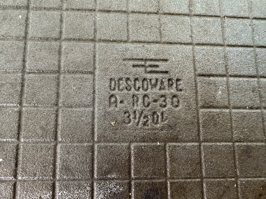 Descoware Belgium Mustard Yellow 3.5 Quart Casserole Cast Iron and Enamel Cookware 14W x 5.5H [Photo 7]