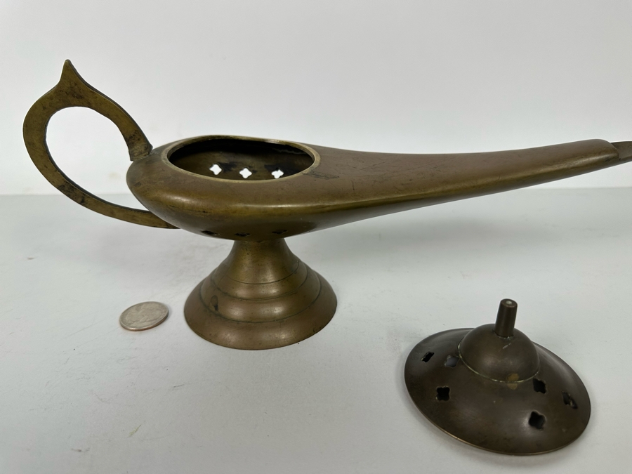Vintage Bronze Brass Oil Lamp 12W X 4D X 5H [Photo 5]