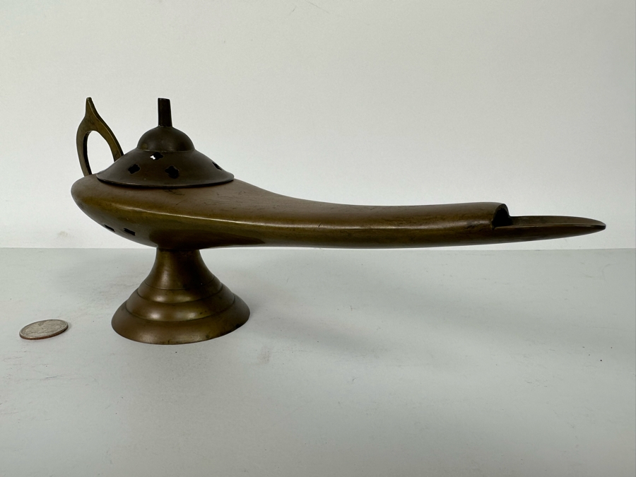 Vintage Bronze Brass Oil Lamp 12W X 4D X 5H [Photo 7]