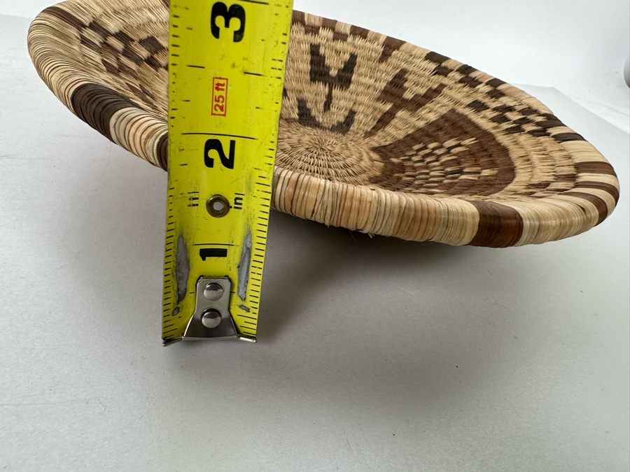 Vintage Native American Coiled Tray Basket 9W X 1.75H [Photo 10]