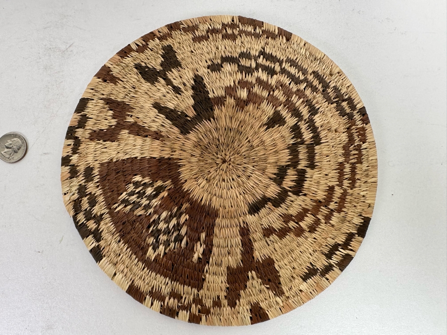 Vintage Native American Coiled Tray Basket 9W X 1.75H [Photo 8]