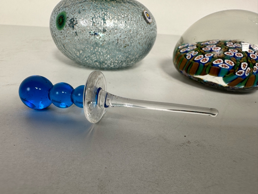 Vintage Murano Italian Glass Paperweight And Pair Of Art Glass Perfume Bottles 4H And 8H [Photo 14]
