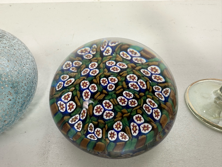 Vintage Murano Italian Glass Paperweight And Pair Of Art Glass Perfume Bottles 4H And 8H [Photo 9]