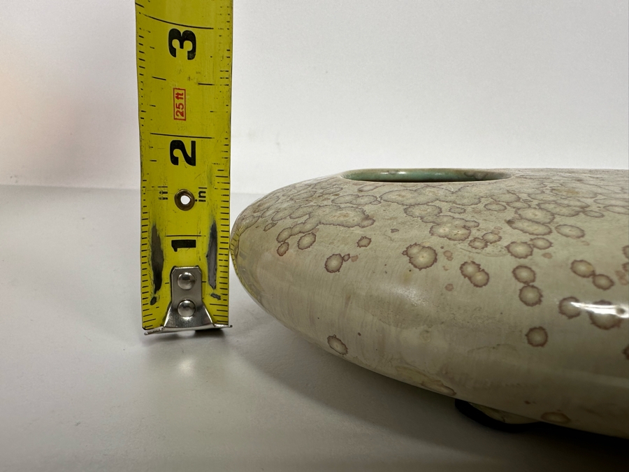 Oval-Shaped Pottery Ikebana Vase 9.5W X 6D X 2H [Photo 12]