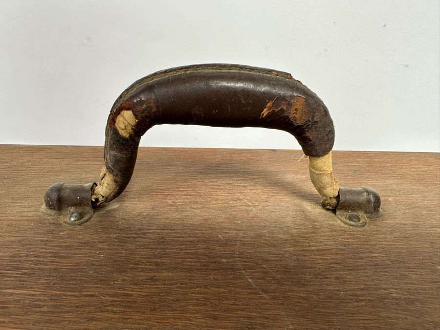 Antique Tiger Oak Machinist Toolbox 20W [Photo 17]